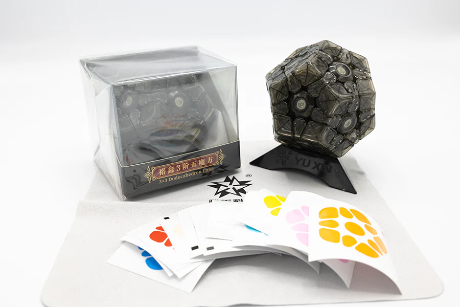 YuXin Little Magic Megaminx (Limited Edition) - Image 8